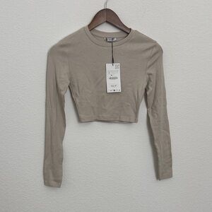 NWT Zara Taupe Long Sleeve Crop Top